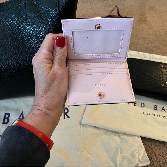 Ted Baker black tote bag with matching wallets - Picture 4 of 7